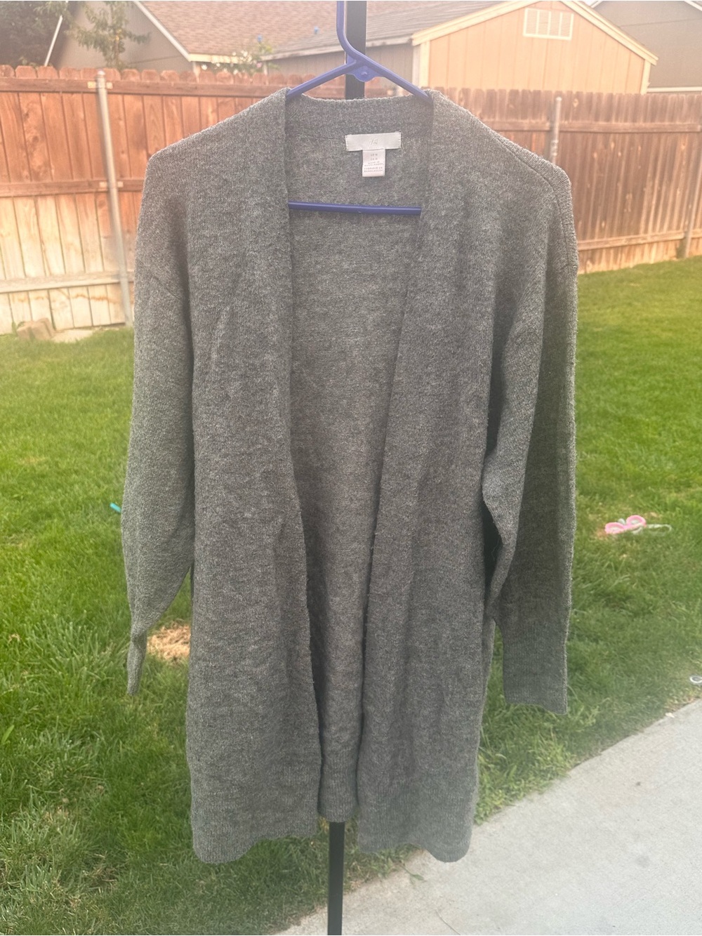 H&M medium warm cardigan